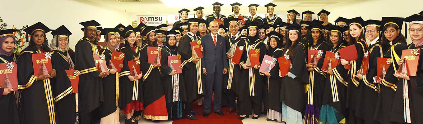 Warisan Asli Academic Robe Rental Services